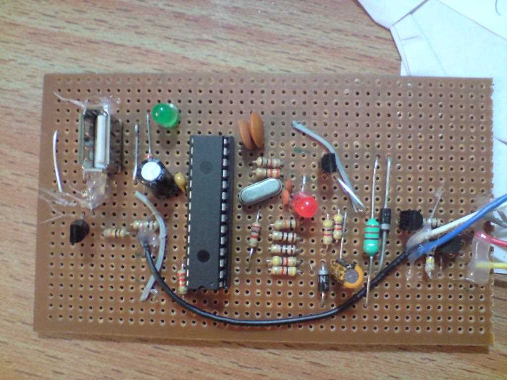 pickit 2 programmer circuit diagram